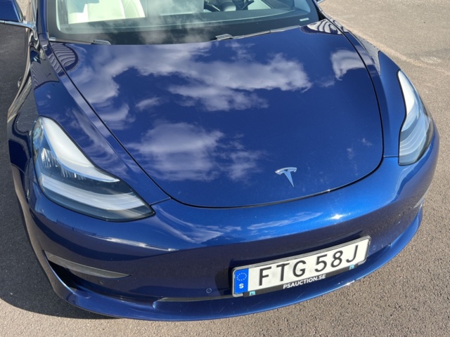 1440583-47 Tesla Model 3 Long Range AWD, 440hp -2019