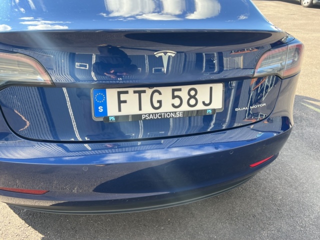 1440583-42 Tesla Model 3 Long Range AWD, 440hp -2019