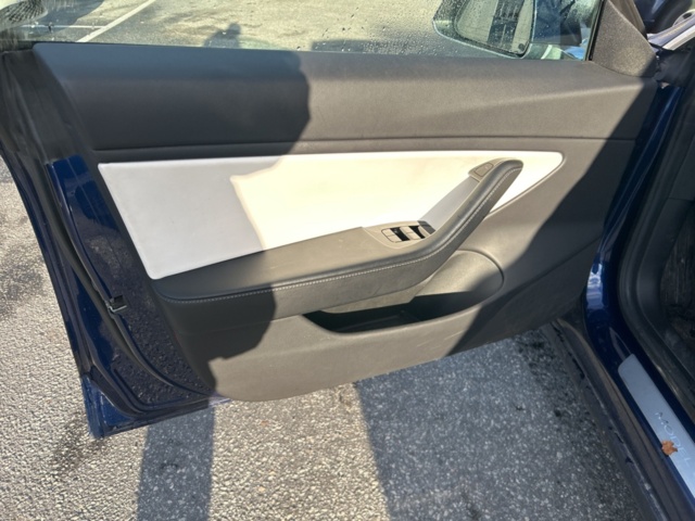 1440583-9 Tesla Model 3 Long Range AWD, 440hp -2019