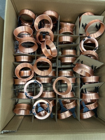 1440537-6 Ca 500 st Baffles, Spotlight kropp - fixed rose gold
