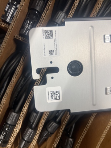 1431429-30 Various fasteners and installation materials for solar panels - 6 pallets