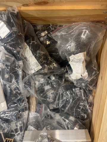 1431429-41 Various fasteners and installation materials for solar panels - 6 pallets