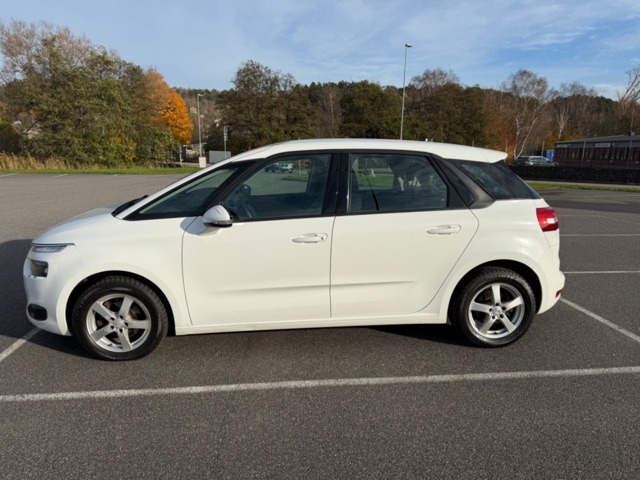 1440096-2 Citroën C4 Picasso 1.6 VTi Manuell, 120hk, 2014