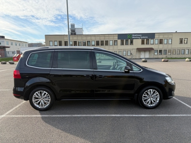 1440097-6 Volkswagen Sharan 7-sitts 2.0 TDI DPF BMT DSG Sekventiell, 170hk, 2011