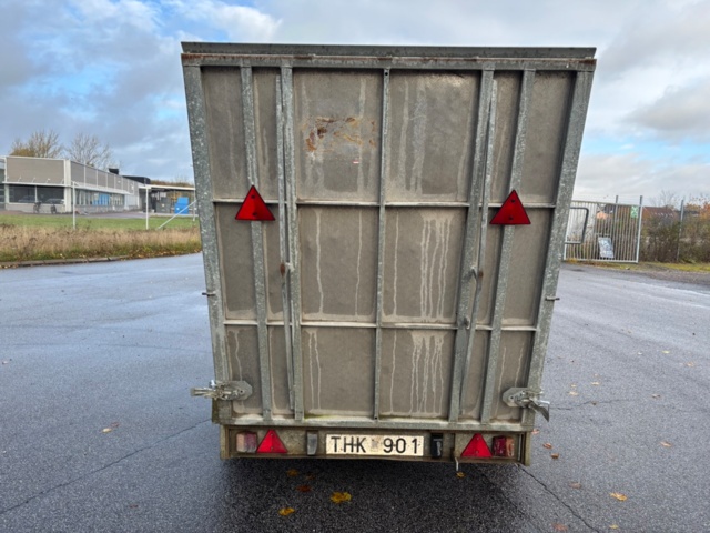 918908-4 Maskintrailer - CO Släpet 2000