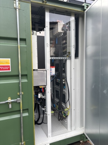 1131577-21 Energilager - xelectrix Power Box XPB Unlimited M10 (XPB-U150-240-M10)