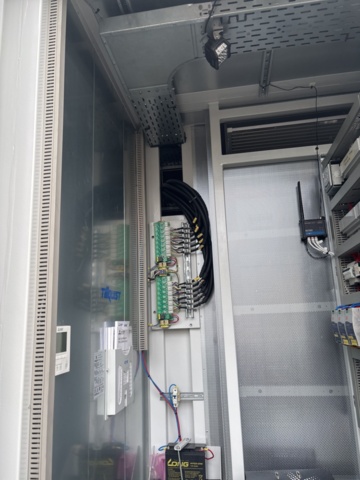 1131577-29 Energilager - xelectrix Power Box XPB Unlimited M10 (XPB-U150-240-M10)