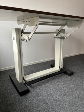 1372963-5 Drawing table Bieffe