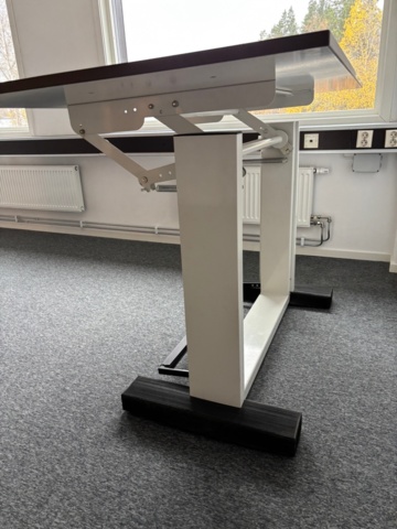 1372963-6 Drawing table Bieffe