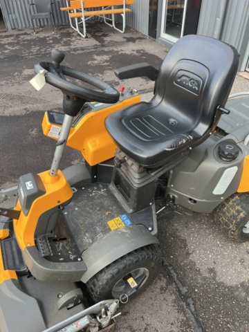 1069054-10 Åkgräsklippare med frontmonterat klippaggregat, Stiga Park Pro 740 IOX