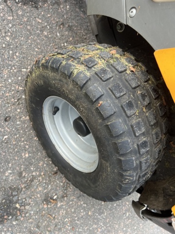 1069054-12 Åkgräsklippare med frontmonterat klippaggregat, Stiga Park Pro 740 IOX