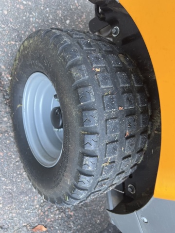 1069054-13 Åkgräsklippare med frontmonterat klippaggregat, Stiga Park Pro 740 IOX