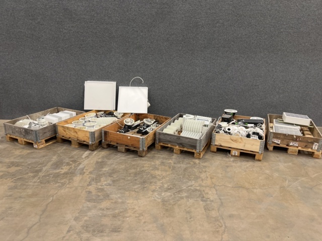 1440558-2 Parti med belysning