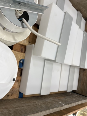 1440558-25 Parti med belysning