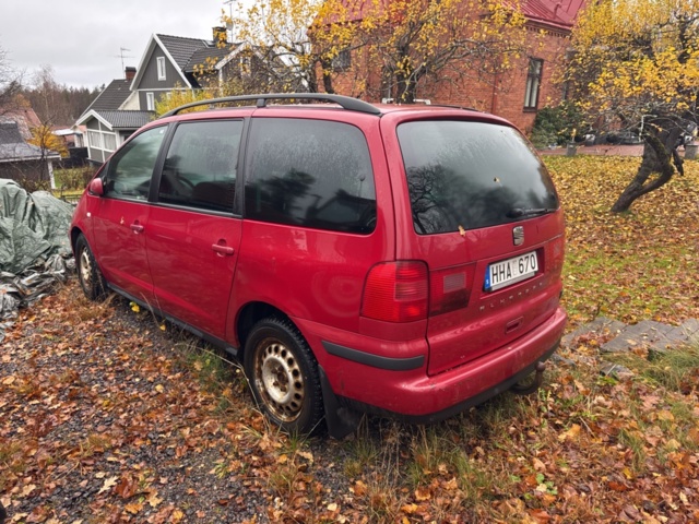 1321063-3 SEAT Alhambra 7-Seater 2.0 TDI PD Manuell, 140hk, 2008 (Reparationsobjekt)