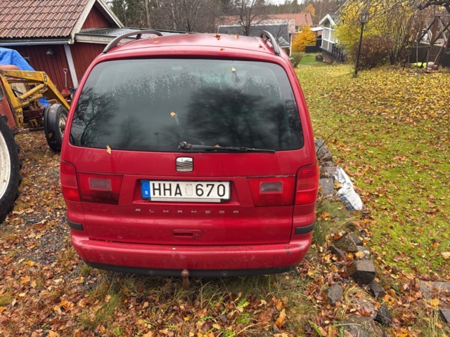 1321063-4 SEAT Alhambra 7-Seater 2.0 TDI PD Manuell, 140hk, 2008 (Reparationsobjekt)
