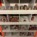 1388813-6 Large plumbing warehouse, storage shelves, trolleys according to the pictures