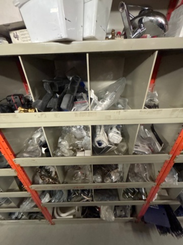 1388813-23 Large plumbing warehouse, storage shelves, trolleys according to the pictures
