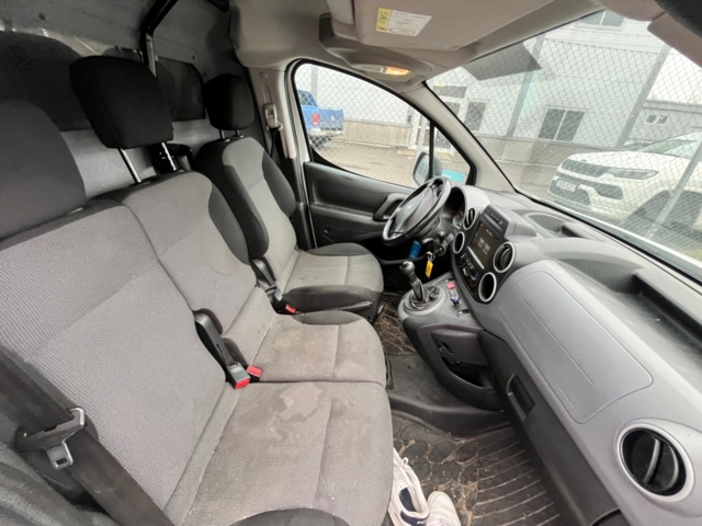 1441402-13 Peugeot Partner Van Utökad Last 1.6 BlueHDi Manuell, 99hk, 2017