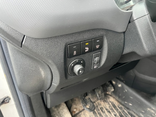 1441402-10 Peugeot Partner Van Utökad Last 1.6 BlueHDi Manuell, 99hk, 2017