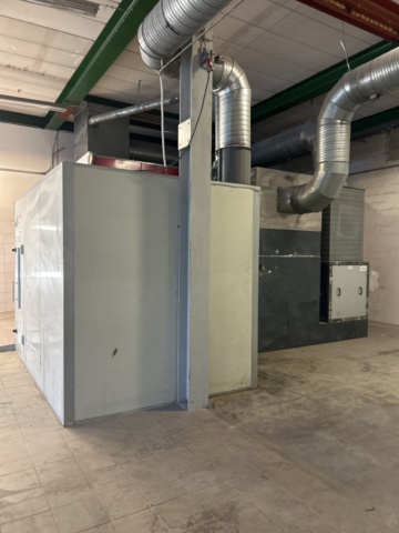 1305232-42 Komplett billackeringsanläggning med ventilationssystem och separat teknikrum