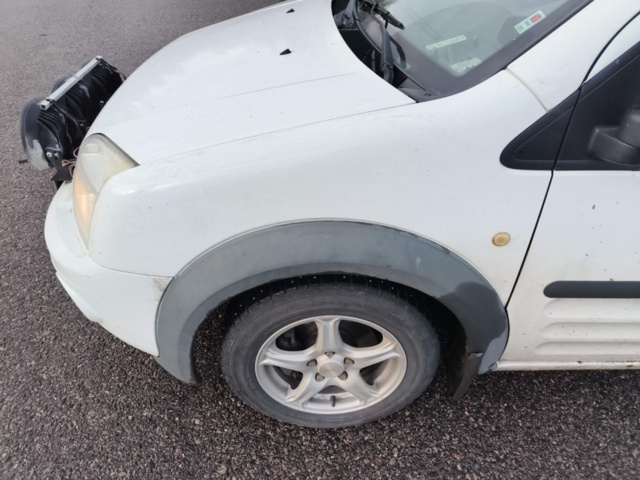 1401012-24 Ford Transit Connect T220 1.8 TDCi -2012 Reparationsobjekt