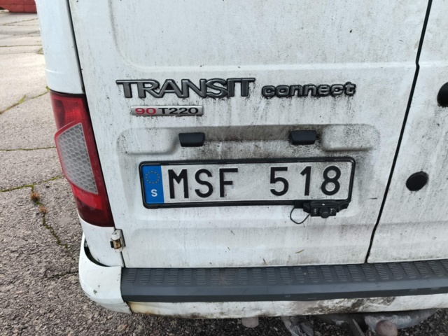 1401012-32 Ford Transit Connect T220 1.8 TDCi -2012 Reparationsobjekt