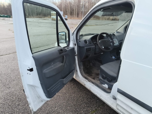 1401012-47 Ford Transit Connect T220 1.8 TDCi -2012 Reparationsobjekt