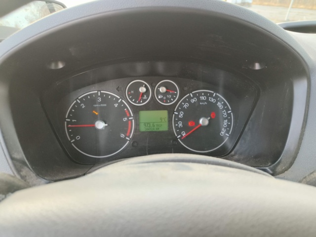 1401012-58 Ford Transit Connect T220 1.8 TDCi -2012 Reparationsobjekt