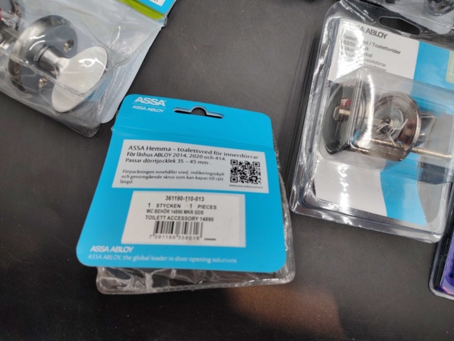 1442743-8 Door and window fittings - Assa Abloy