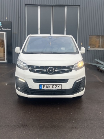 1351350-2 Skåpbil Opel Vivaro IP 2.0 Automatisk, 122hk -2020