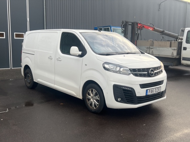 1351350-3 Skåpbil Opel Vivaro IP 2.0 Automatisk, 122hk -2020