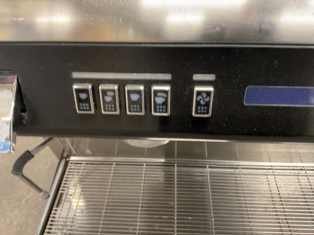 1406591-5 Espressomaskin med 2 grupper - CONTI