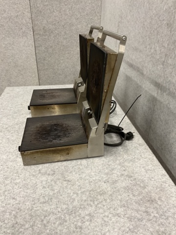 1406595-2 Klämgrillar 2 st - FKI