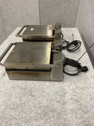 1406595-5 Klämgrillar 2 st - FKI