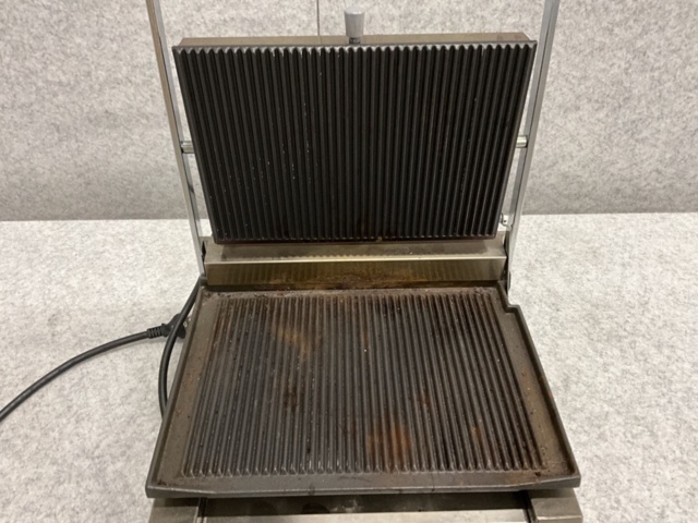 1406596-6 Electrolux clamp grill