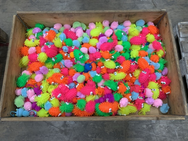 1442904-1 Sortiment med blinkande leksaker