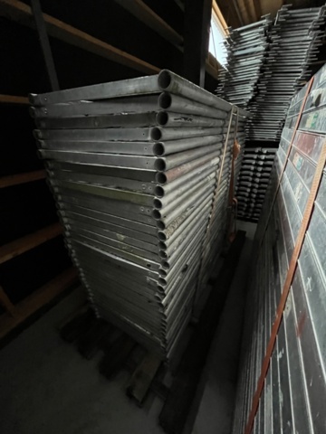 1421624-7 Monzon stor byggställning inkl tillbehör