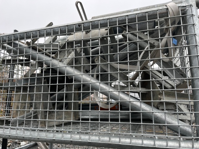 1421624-17 Monzon stor byggställning inkl tillbehör