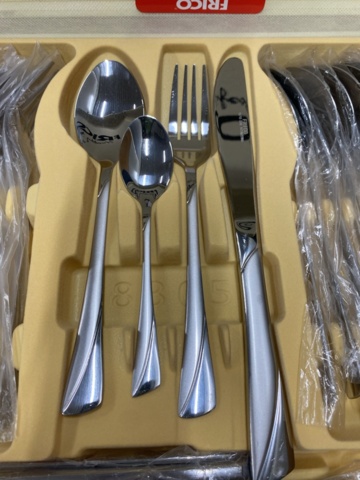 1441216-5 Cutlery set 72 pieces in portfolio