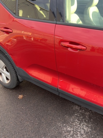 1431354-15 Volvo XC40 T4 Geartronic, 190hk -2020