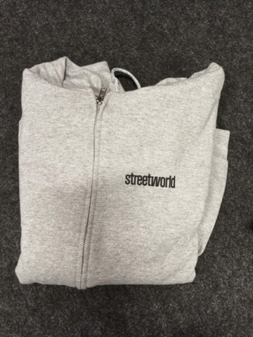 1441133-3 9 st Klädesplagg, Strl S