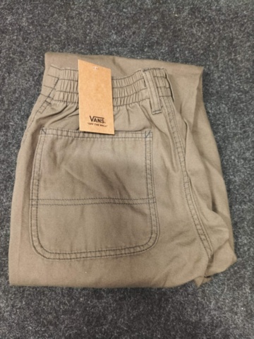 1441133-7 9 st Klädesplagg, Strl S