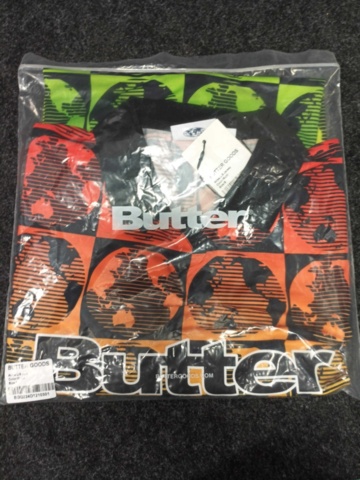 1441138-2 9 st Klädesplagg, Strl S