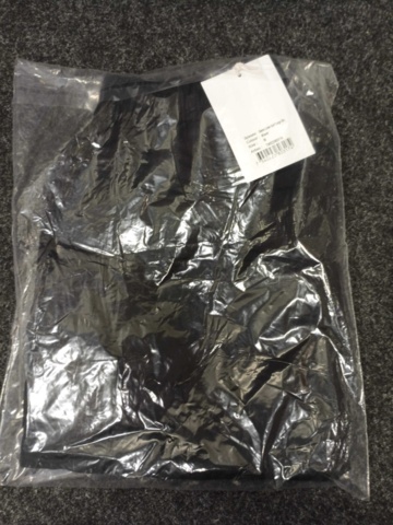 1441138-3 9 st Klädesplagg, Strl S