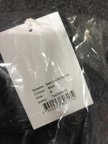 1441138-4 9 st Klädesplagg, Strl S