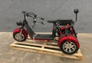 1443078 Elscooter Trehjuling - Röd 2000W