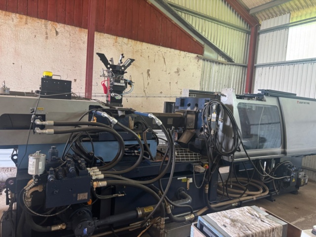 1403519-1 Plastformsspruta Nan Rong TNR 250 med EMPC 9600