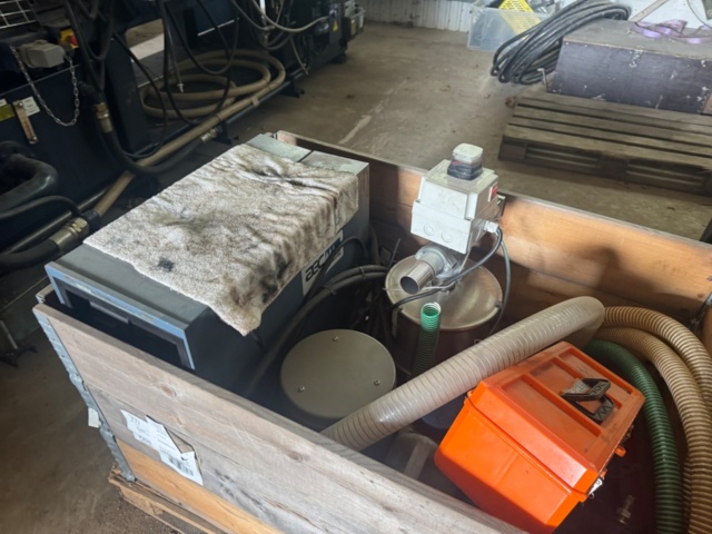 1403519-4 Plastformsspruta Nan Rong TNR 250 med EMPC 9600