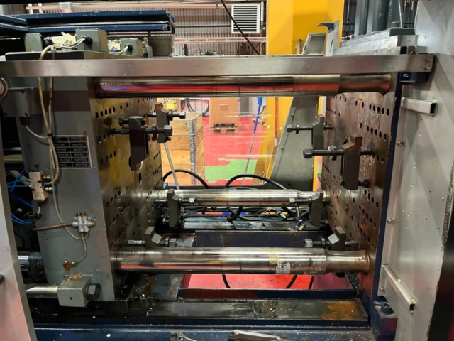 1403519-5 Plastformsspruta Nan Rong TNR 250 med EMPC 9600